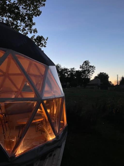 Dome Insolite Cedre Jacuzzi Et Petits Dejeuners Inclus Lagraulet-du-Gers Экстерьер фото